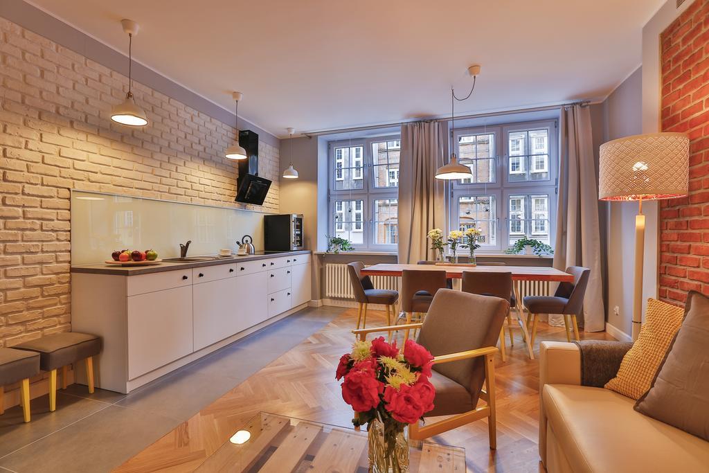 Apartament Bursztynowy Mariacka Old Town Danzig Zimmer foto